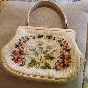 80s handcraft style floral purse great shape